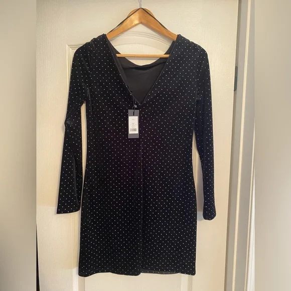 Dynamite Velvet Mini Dress - Picture 3 of 3